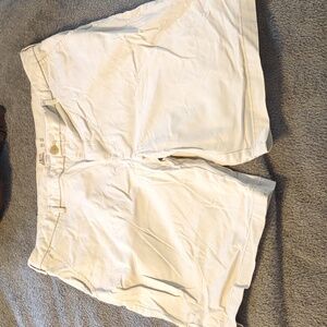 IZOD Stretch White Shorts
